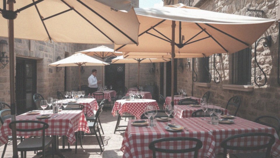 Dlaczego obsługa w restauracjach może być ograniczona?